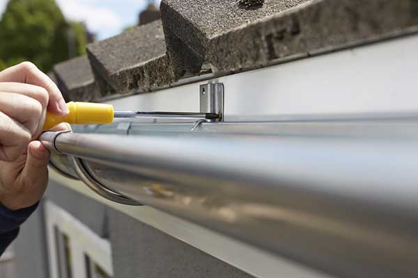 Seamless Gutter Installation Services